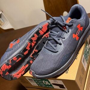 Under Armour Navy and Red Athletic Shoes